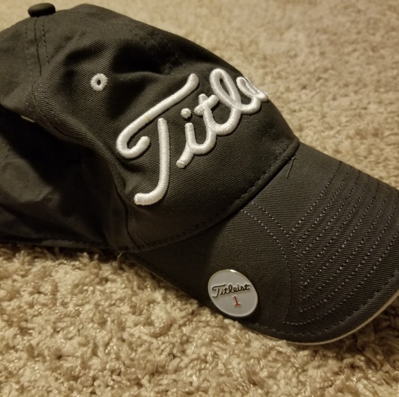 golf hat with magnetic brim